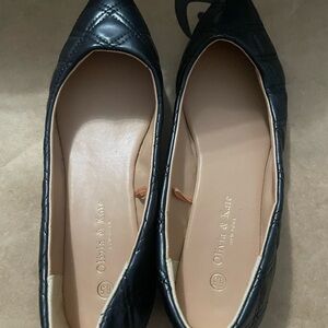 Olivia & Kate Black Quilted Loafers